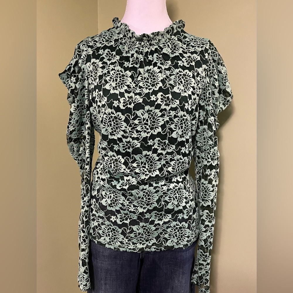 Vintage Revival Lace Blouse